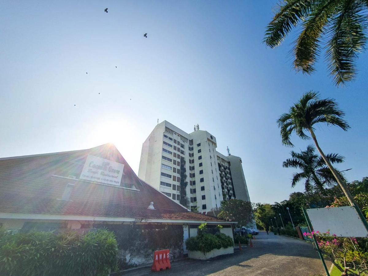 'Newly Refurbished' 'Sunny Seaview' At Regency With 2 Carpark By Shine Stay Port Dickson Exteriér fotografie